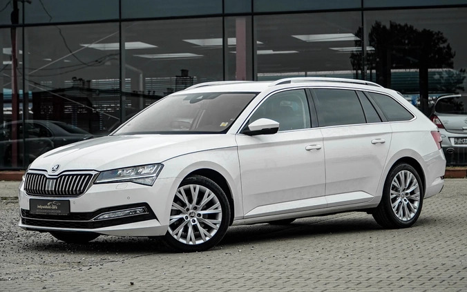 Skoda Superb cena 92900 przebieg: 178000, rok produkcji 2020 z Ogrodzieniec małe 781